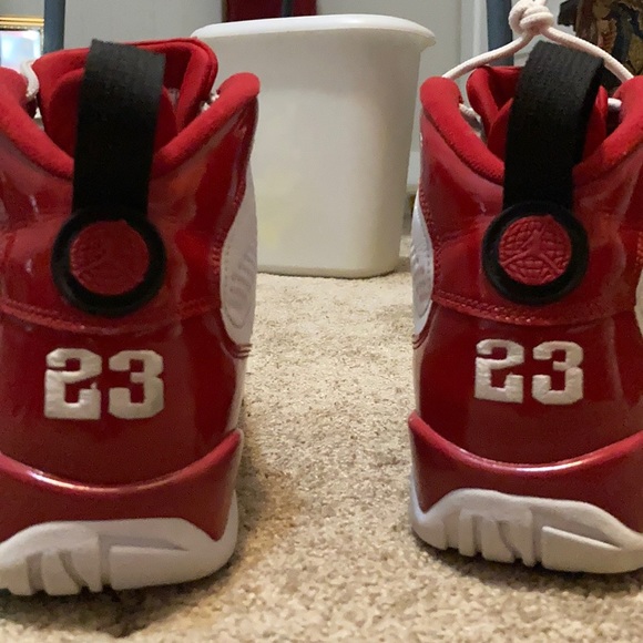 Jordan 9 gym red - Picture 3 of 10